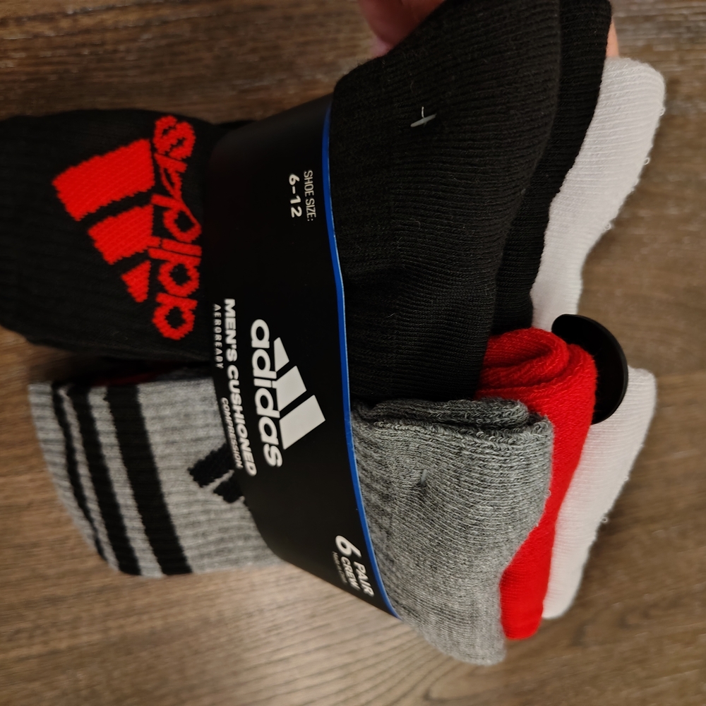 adidas Men's White, Black, Grey & Red Crew Socks. 6 Pairs. Size 6-12